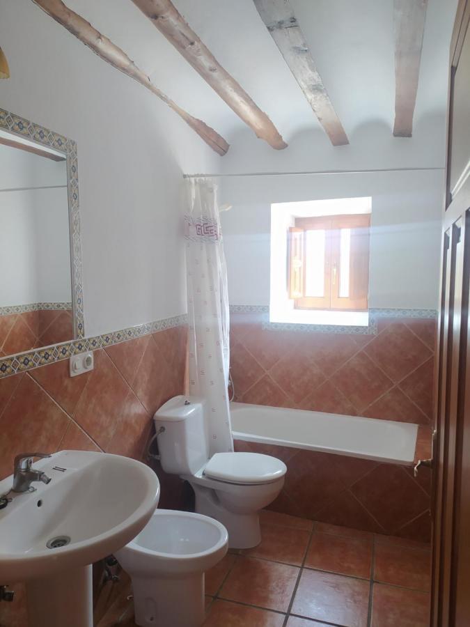Casa Rural El Cortijo Nuevo, En El Cerezo Exterior foto